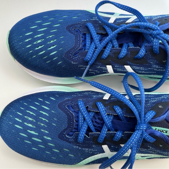 ASICS Women’s Novablast 2 Lapis Lazuli Blue size 9 - Picture 7 of 9